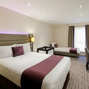 https://premier-inn-dunstable-south.cambridgehotelsuk.com